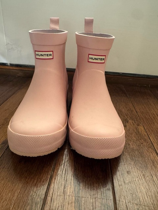 Hunter Shoes - Hunter Blush Pink Short Rubber Rain Boots